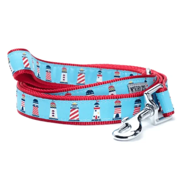 A dog leash featuring a pattern of blue and red lighthouse designs.